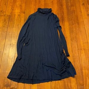 Amazon dress size L